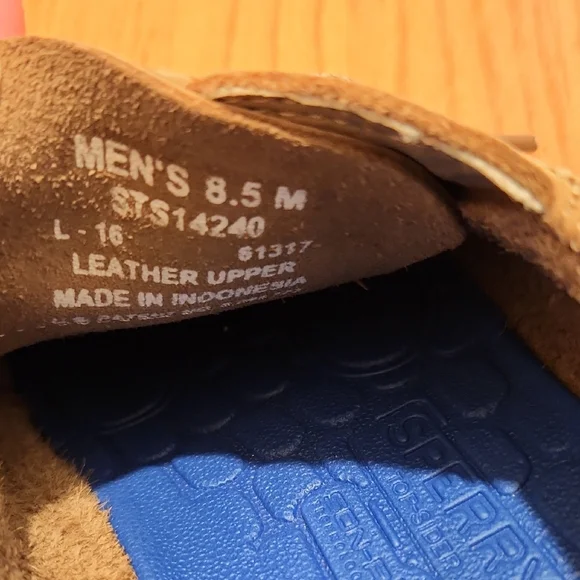 Men's Tan Boat Shoes - Picture 3 of 3